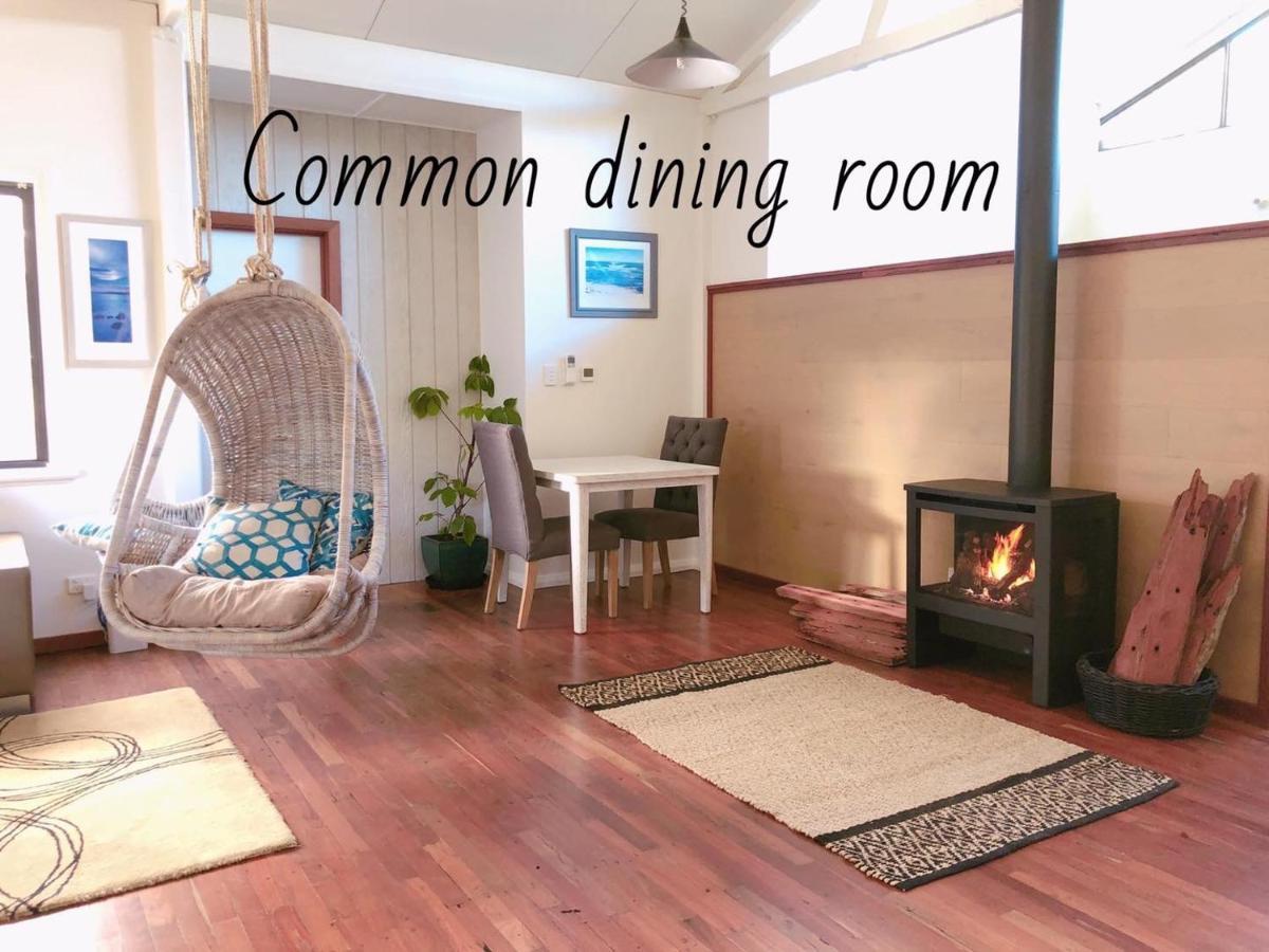 Grape Juice Retreat Rustic Romantic Gateway 5Mins To Beaches & Town Margaret River Eksteriør billede